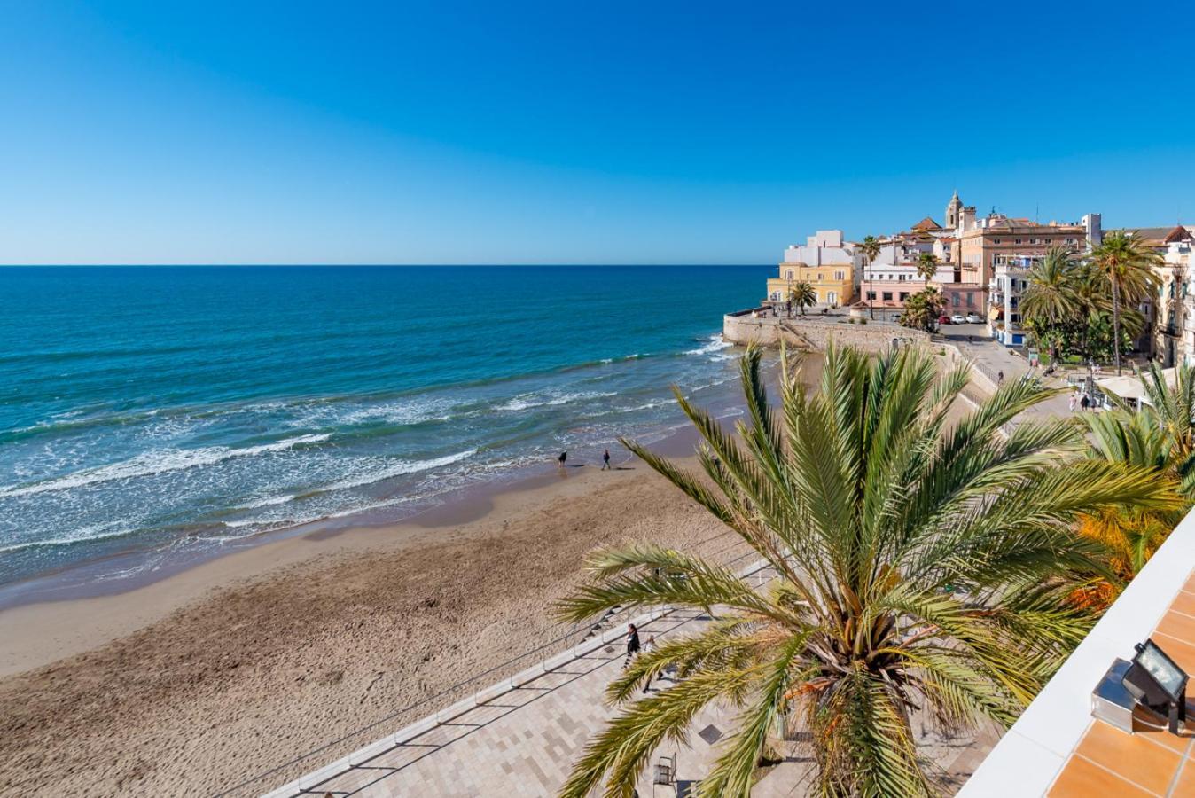 Insitges Sant Sebastia'S Beach מראה חיצוני תמונה